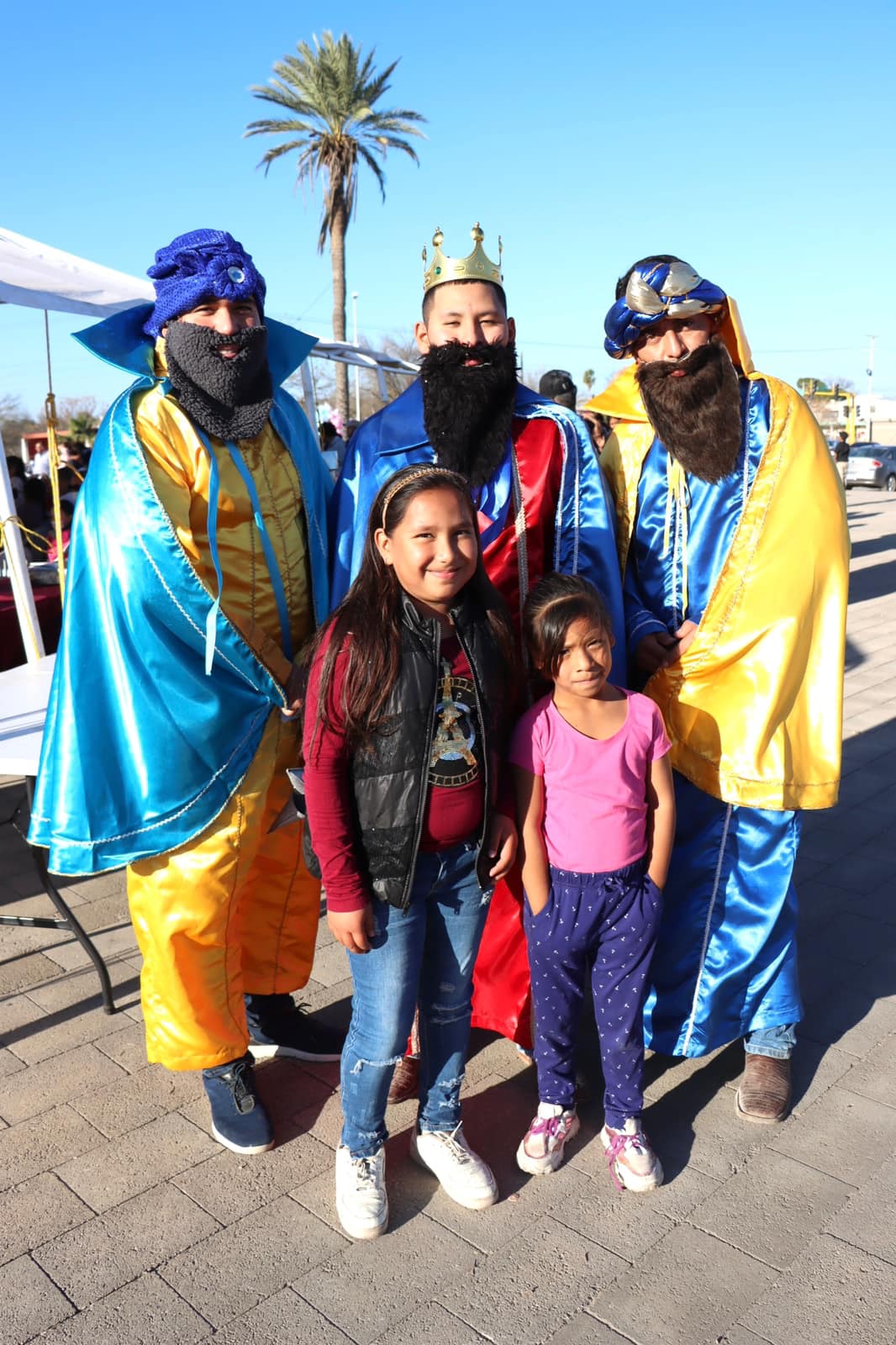 Éxito en festival por día de Reyes