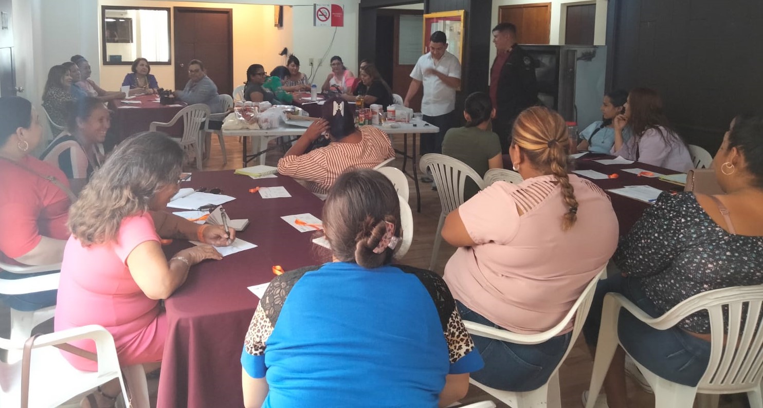 Con gran éxito se llevó a cabo el curso de Comida Italiana “Pizza, Lasaña, Espagueti” ofertado por el Gobierno Municipal y el DIF de San Juan de Sabinas a través de Instancia de la Mujer.